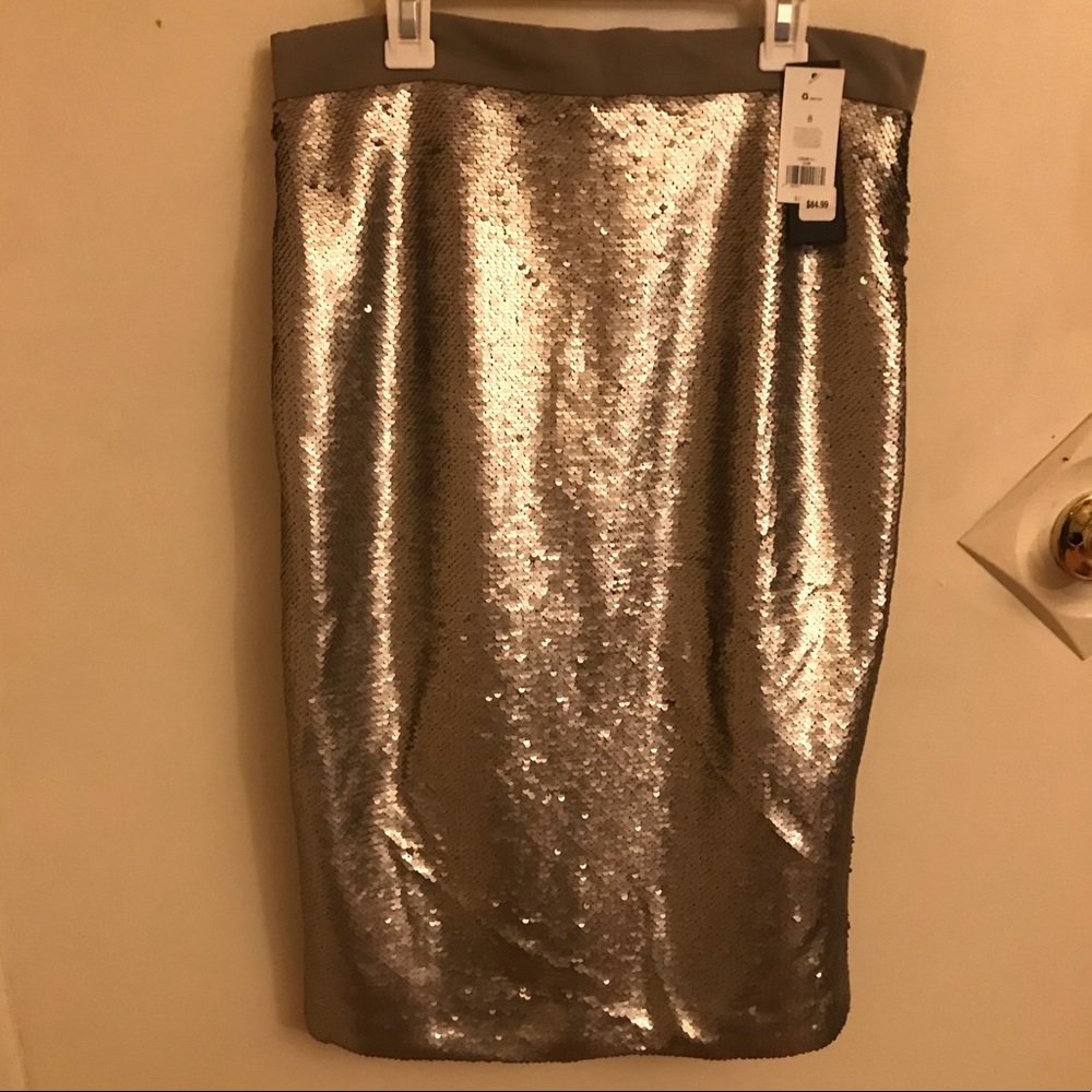NWT Banana Republic Holiday skirt Size 8